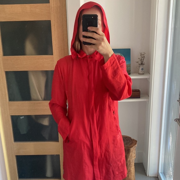 MONCLER vintage red silk long windbreaker - Picture 3 of 13